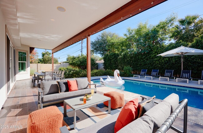 Photo - 3229 E Campbell Ave