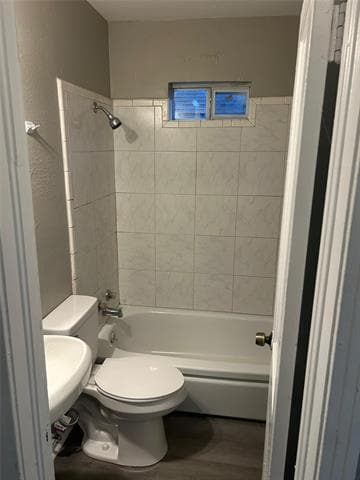 Photo - 1407 Plum St