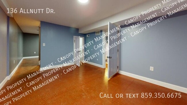 Photo - 136 Allnutt Dr