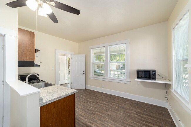 Photo - 1022 NW 3rd Ave