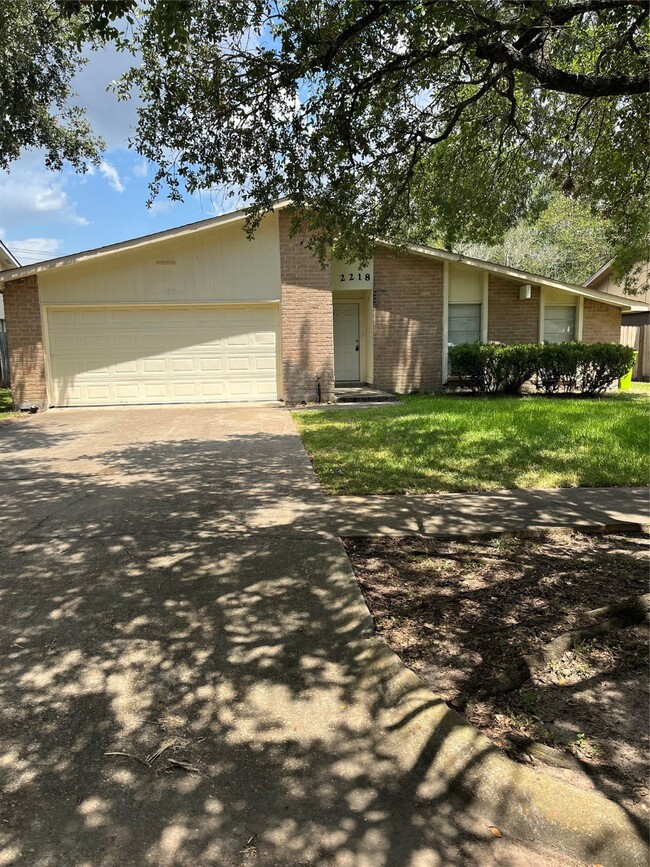 Photo - 2218 Stillmeadow Dr Casa