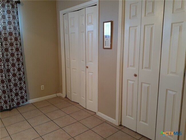 Photo - 308 N 14th St