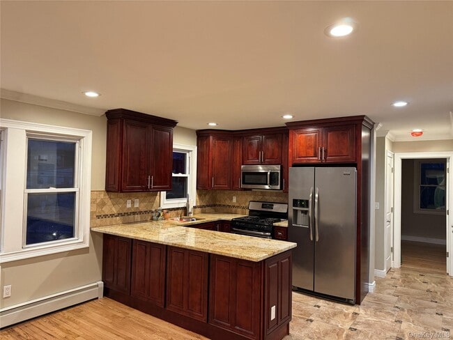 Building Photo - 7 Cammerer Ave Unit 2s Rental