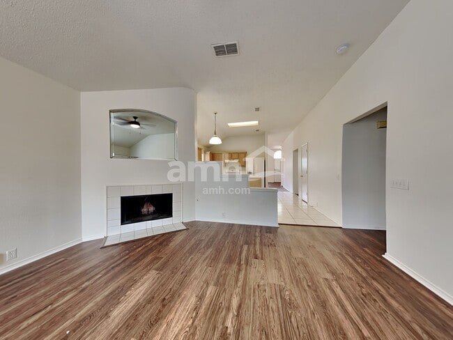 Photo - 8520 Auburn Dr