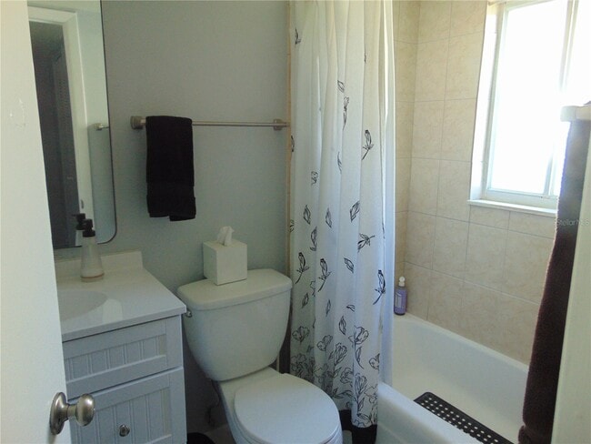 Photo - 3206 West Azeele Street Unidad #225