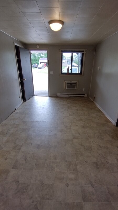 Photo - 2223 N Water St Ext