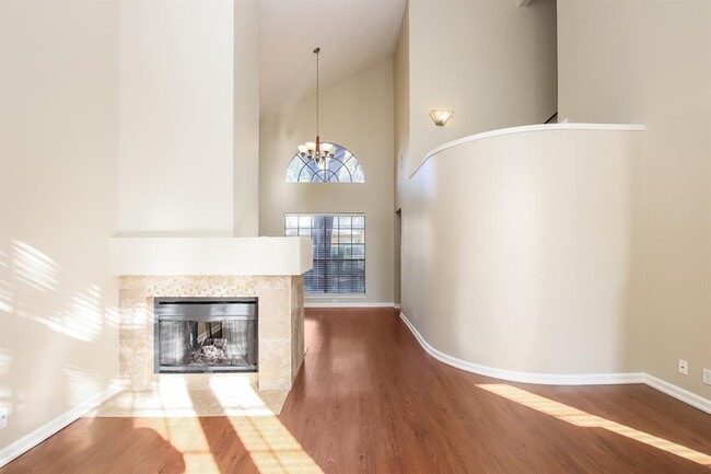 Photo - 2802 Hummingbird Cir