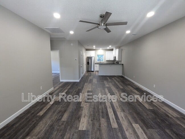 Photo - 275 Myrtle Ave