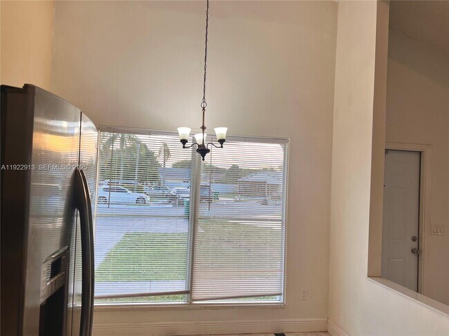 Photo - 1701 SW 83rd Terrace