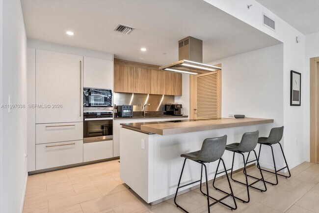 Photo - 1000 Brickell Plaza Unit 3609