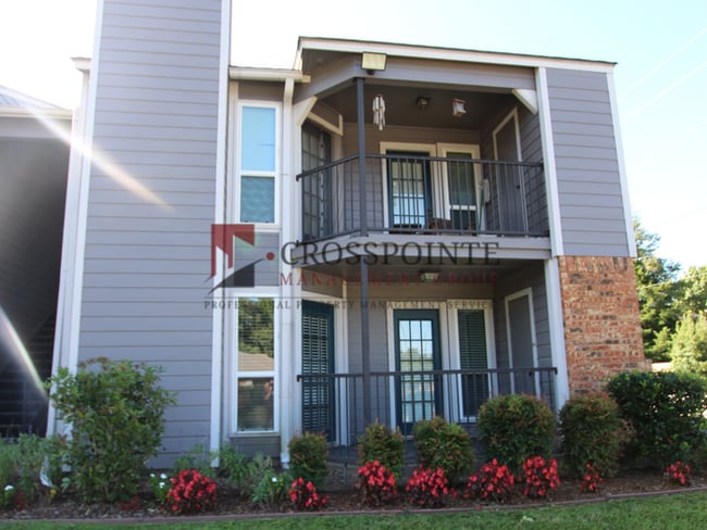 Photo - 1 Bedroom, 1 Bathroom Upstairs Apartment in Tyler!