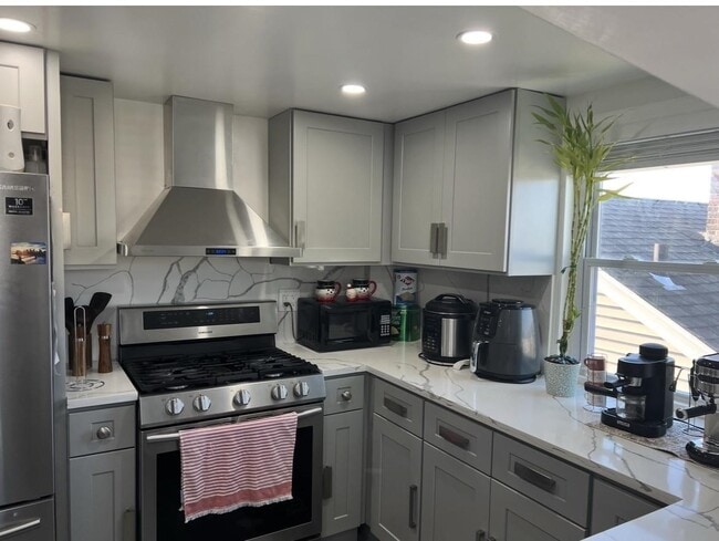 Photo - 28 Linden Ave