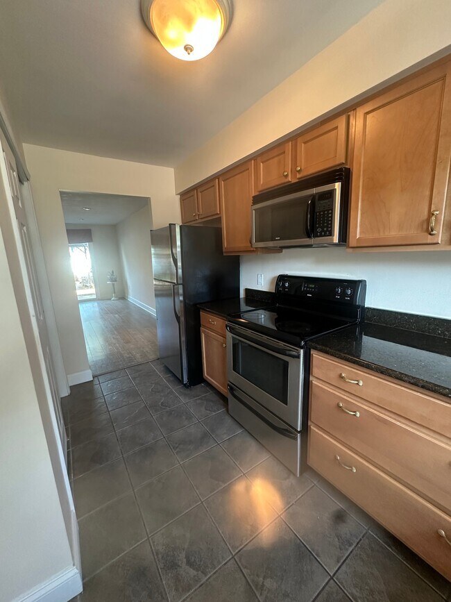 Photo - 914 C Avenue