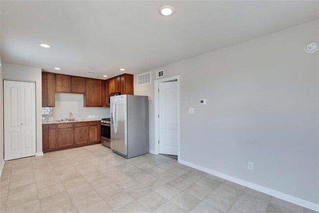 Photo - 371 Ferrule Dr