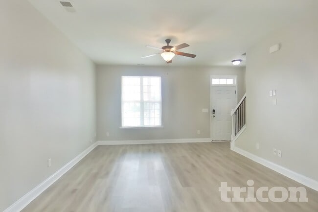 6 Manzanita Ct