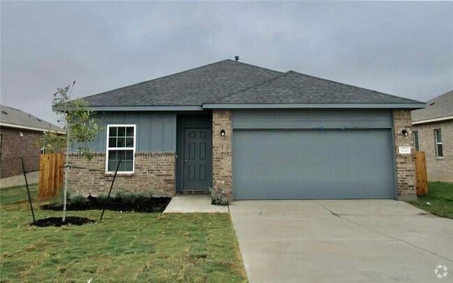 Building Photo - 1232 Whippletree Trl Rental