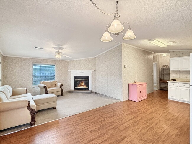 Photo - Charming Coastal Retreat in Ridgeway | Fenced Yard + Garage | Hobe Sound