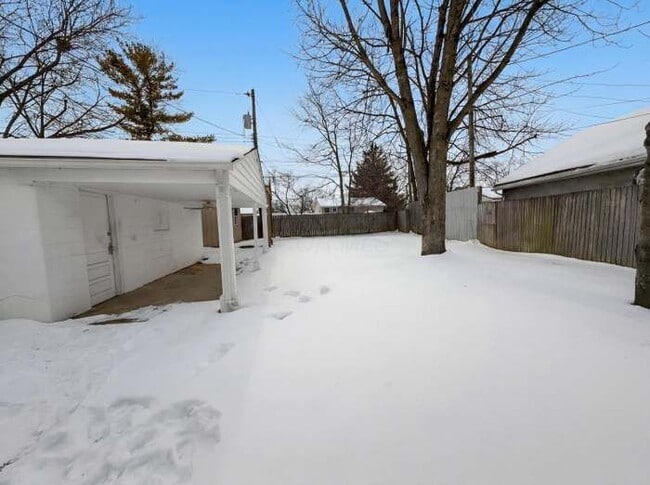 Photo - 3859 Briggs Rd