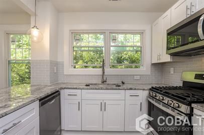 Photo - 678 Moreland Ave NE Unit 3