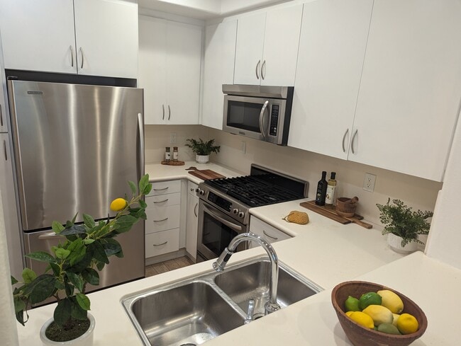 Photo - 7100 Playa Vista Dr Unit 120