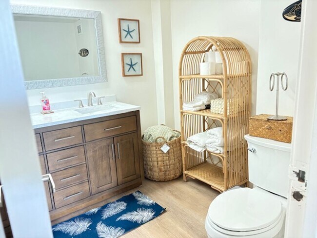 Photo - One Bedroom Makaha Valley Towers Unit 1206