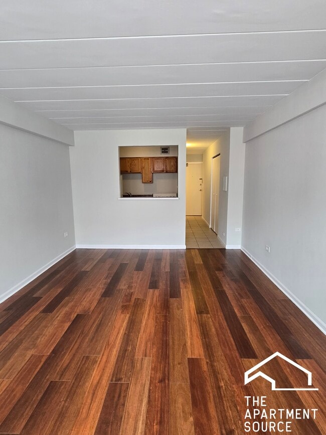 Photo - 6821 N Sheridan Rd Unit 204