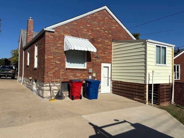 Photo - 330 Geneva Dr