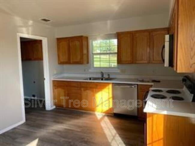 Photo - 300 Pr 4382