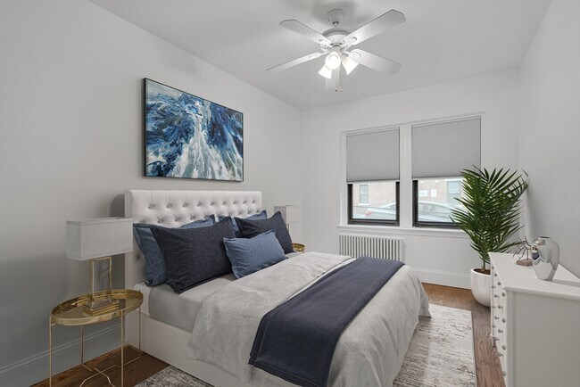 145 Englewood Ave Unit 4
