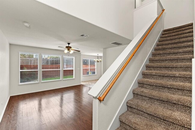 Photo - 2410 Great Oaks Dr Unit 202