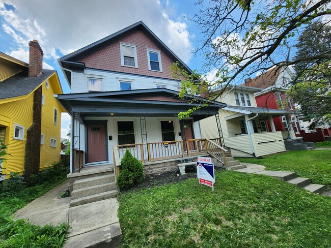 Photo - 477 Wyandotte Ave Unidad 475