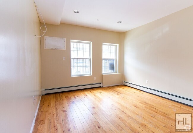 Building Photo - 2 Bed 2 Bath On Dekalb Ave. Unit 1 Rental