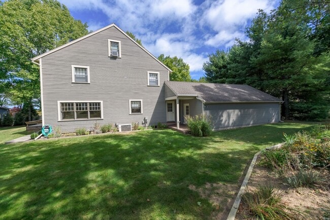 Photo - Three Bedroom Home in Stevensville