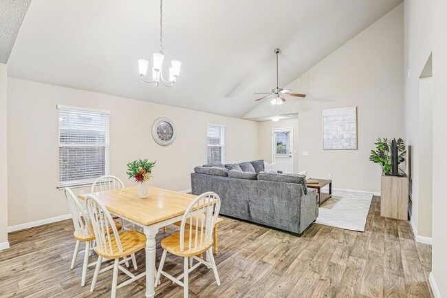 Photo - 10604 Menominee Falls Ln