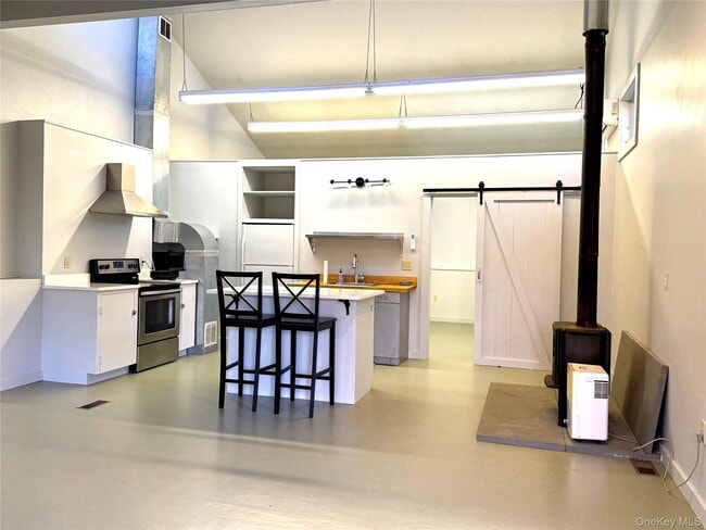 Photo - 14 Spring Lake Rd