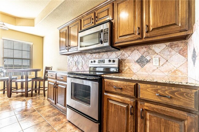 Photo - 760 Sienna Dr