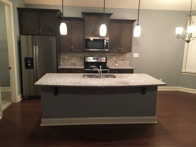 Photo - 216 Edgarton Way