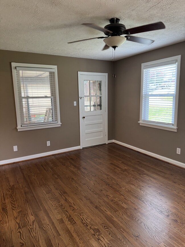 Photo - 1408 Fort Manor Dr