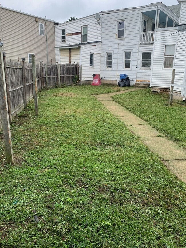 Photo - 5012 Kutztown Rd