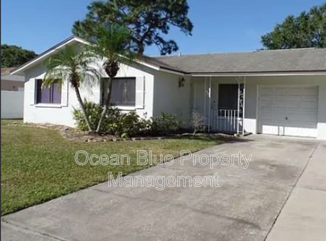 Building Photo - 9264 91st St N