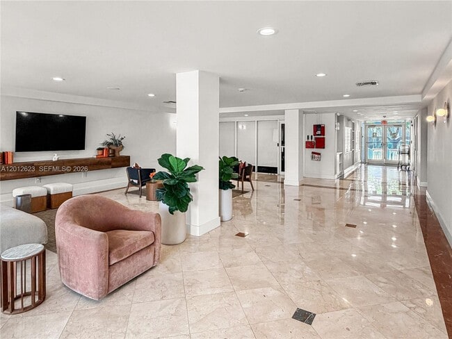 Photo - 1455 N Treasure Dr Unit 6H