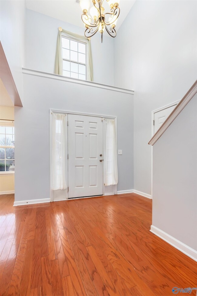 Photo - 117 Vancouver Rd