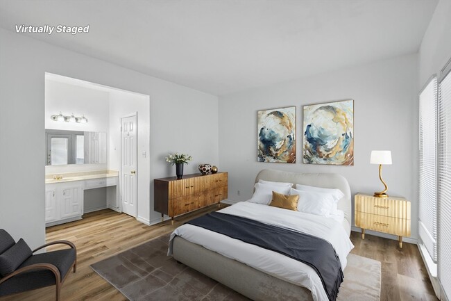 Photo - 3105 San Jacinto St Unit 207