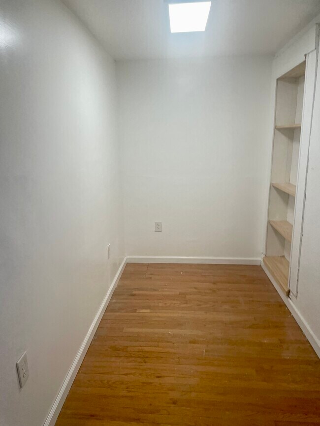 Photo - 29 Locust St Unidad 1