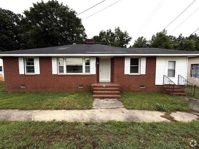 Building Photo - 7003 West Mount Drive Rental