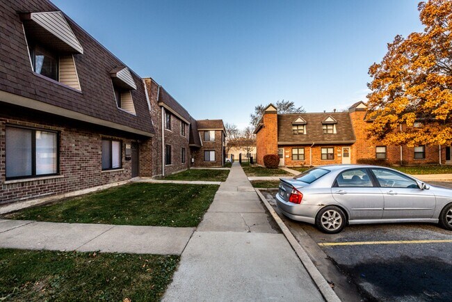 Photo - 13256 S Prairie Ave Chicago, IL 60827