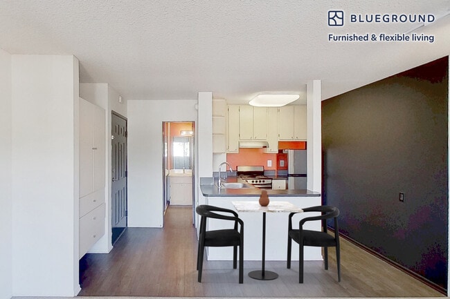 Photo - 3883 Ingraham St Unidad FL2-ID915A