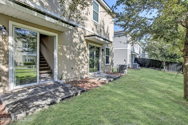 Photo - 7625 Legacy Trl