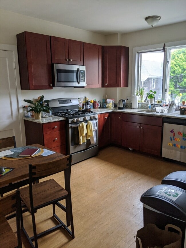 Photo - 30 Elmira St Unit 30