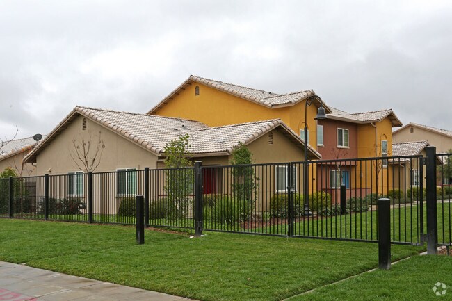 Photo - Parksdale Village II